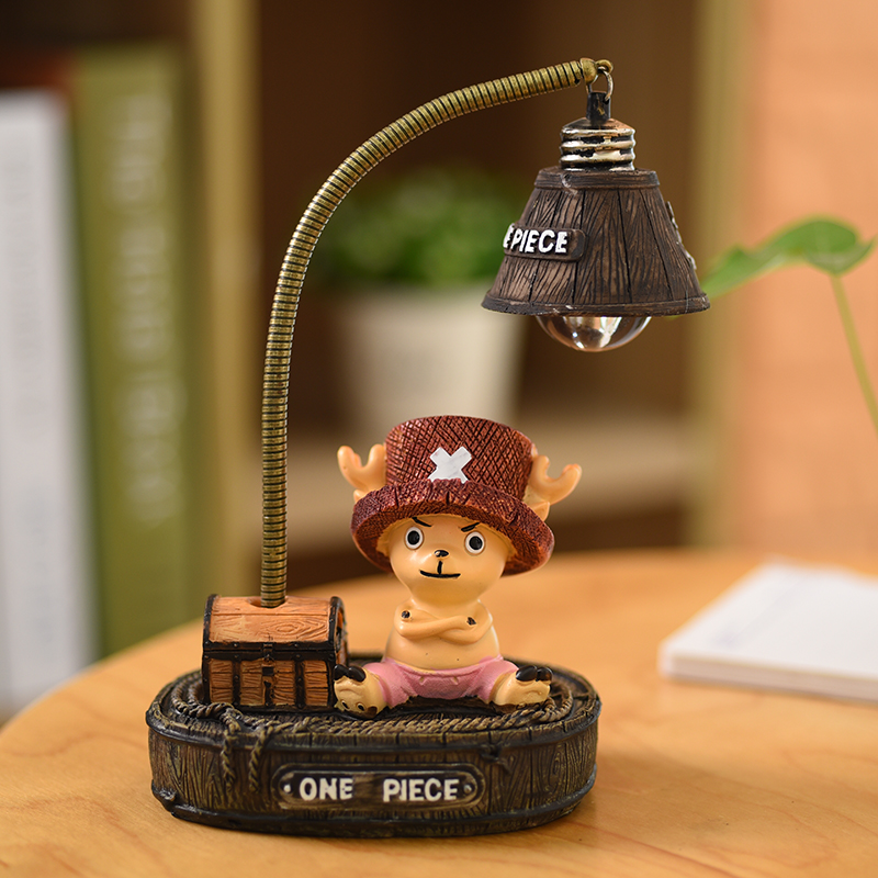 ワンピースのアニメをモチーフにしたナイトライト。トニートニー - Desk Setup Lamp のレビューと価格