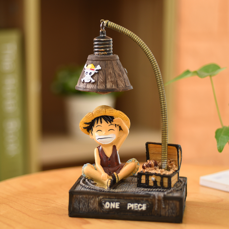 ワンピースのアニメをモチーフにしたナイトライト。トニートニー - Desk Setup Lamp のレビューと価格